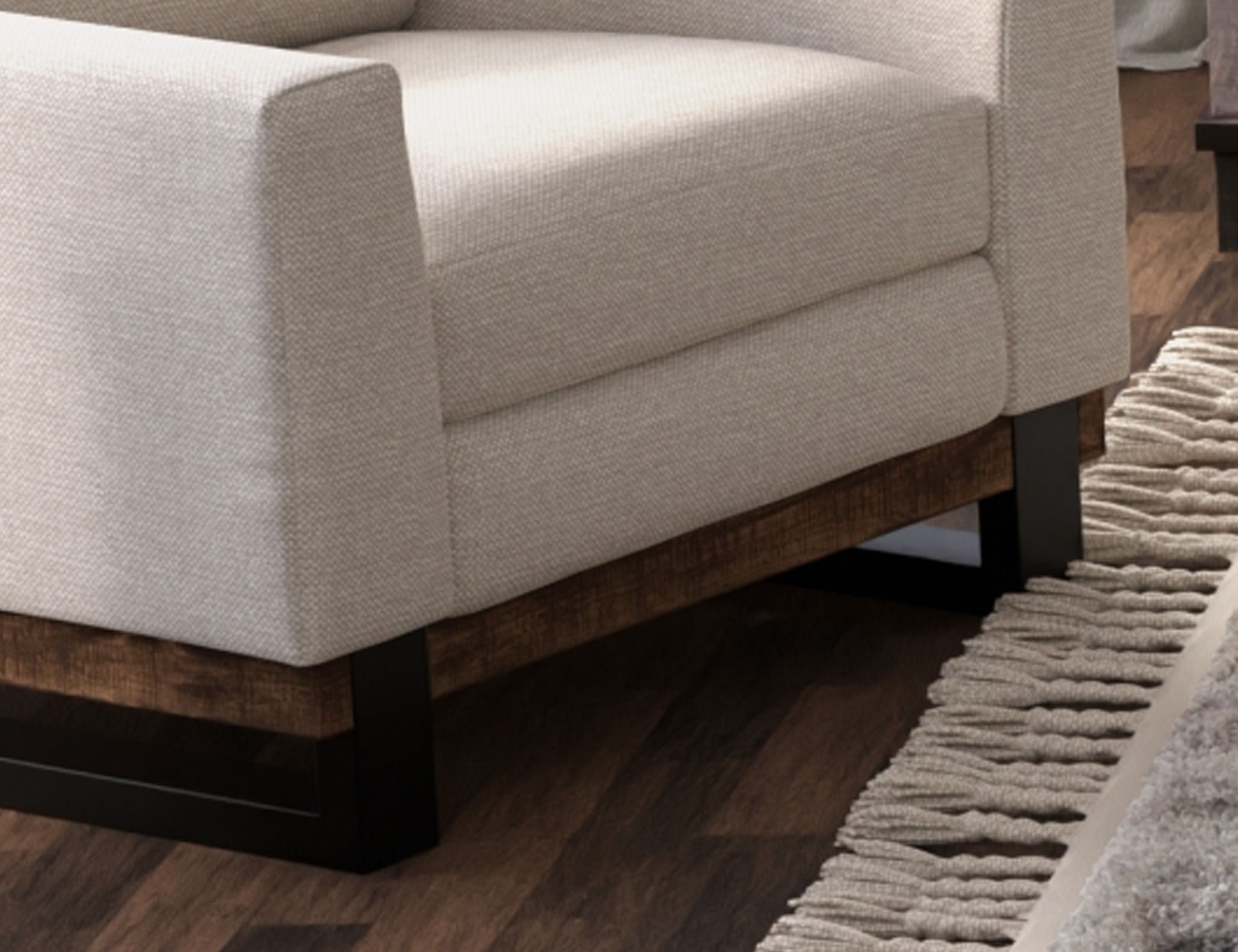 Blackburn - Loveseat