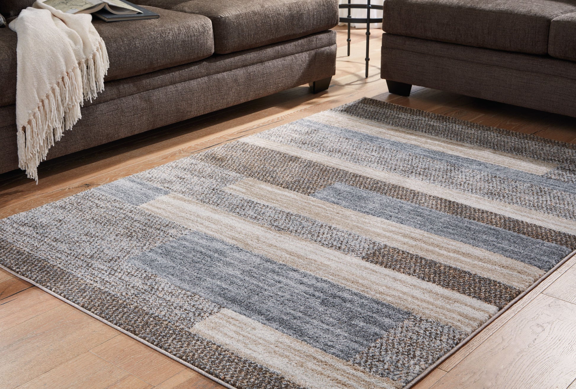 Signature Design by Ashley® Sethburn - Rug | Meri Furniture