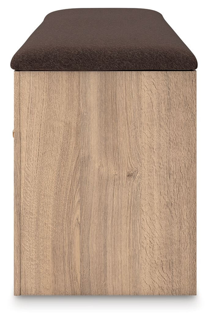 Kinlanni - Bedroom Upholstered Storage Bench - Tan / Brown