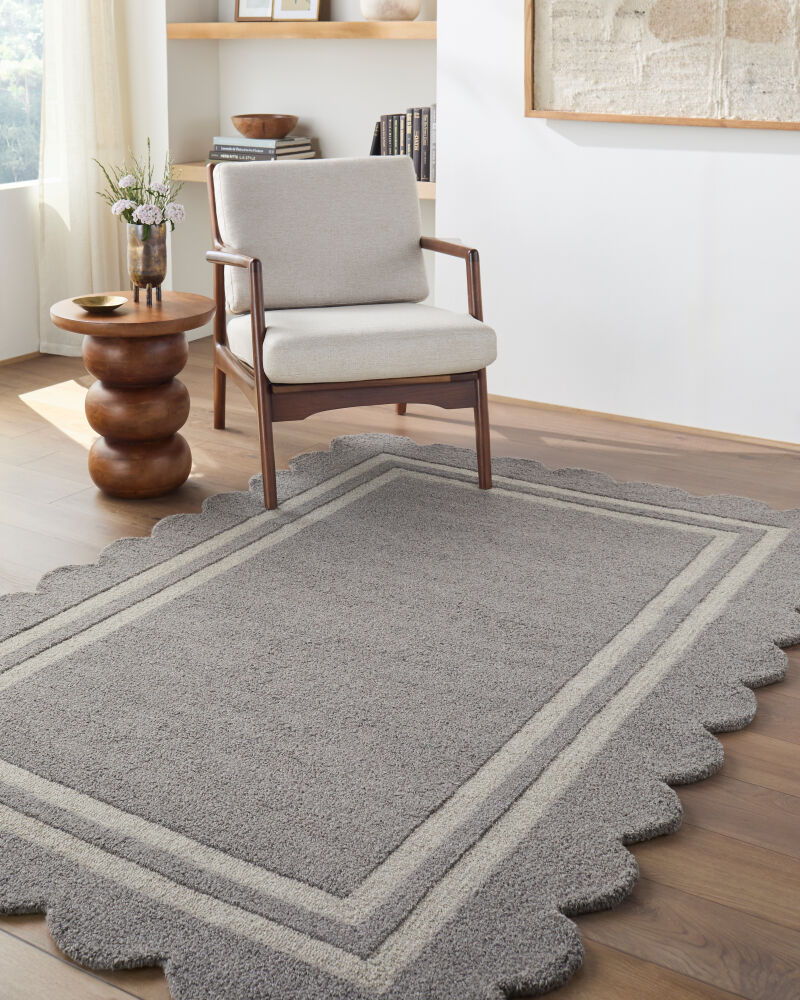 Scalloped Handmade Rug