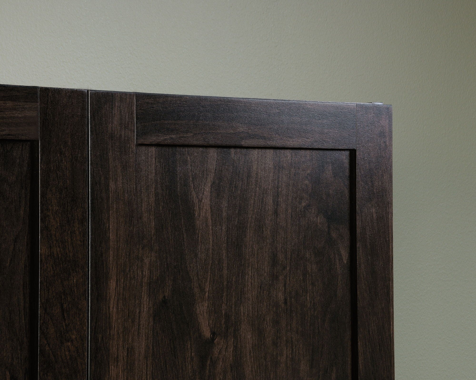 Storage Cabinet Cinnamon Cherry