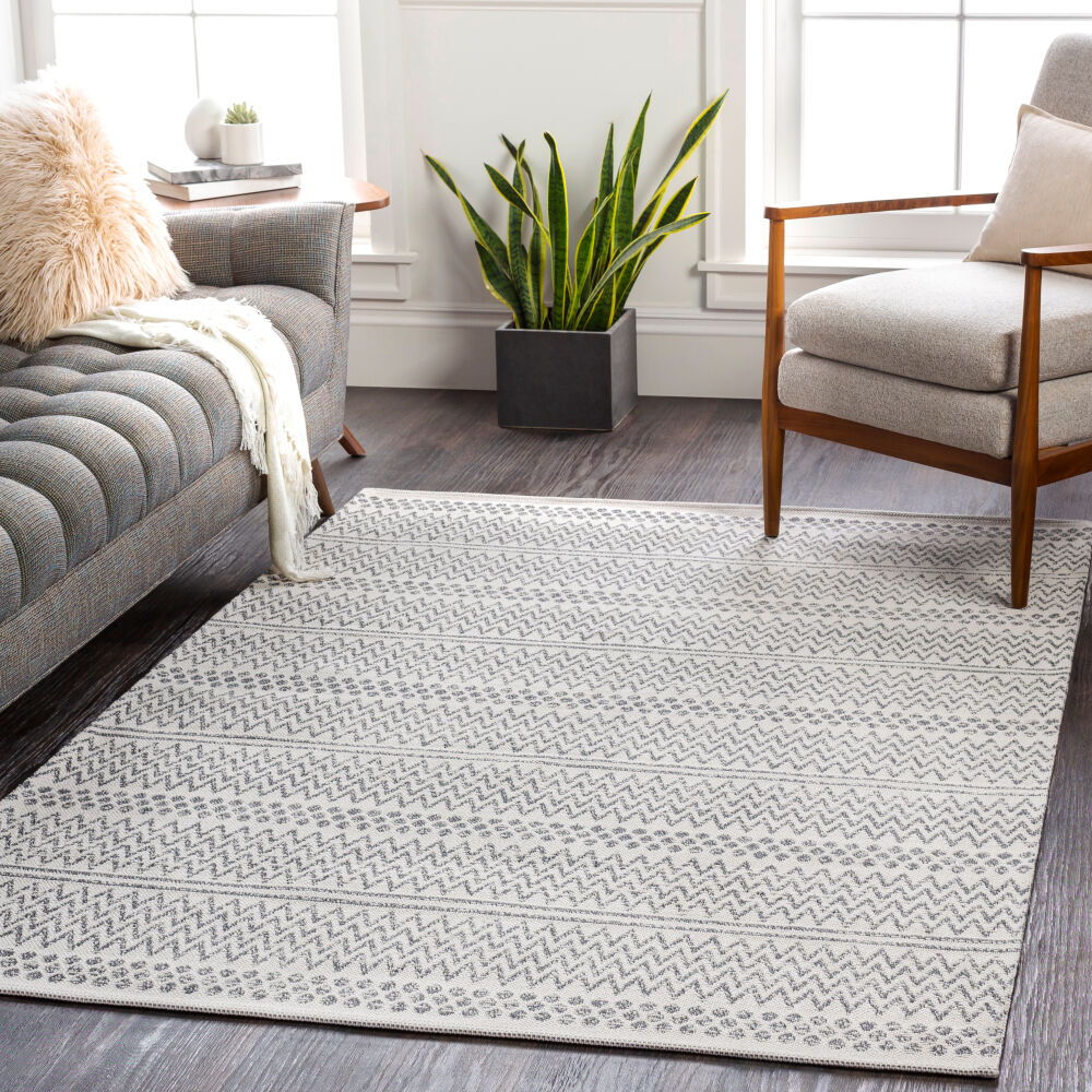 La Casa Machine Woven Rug