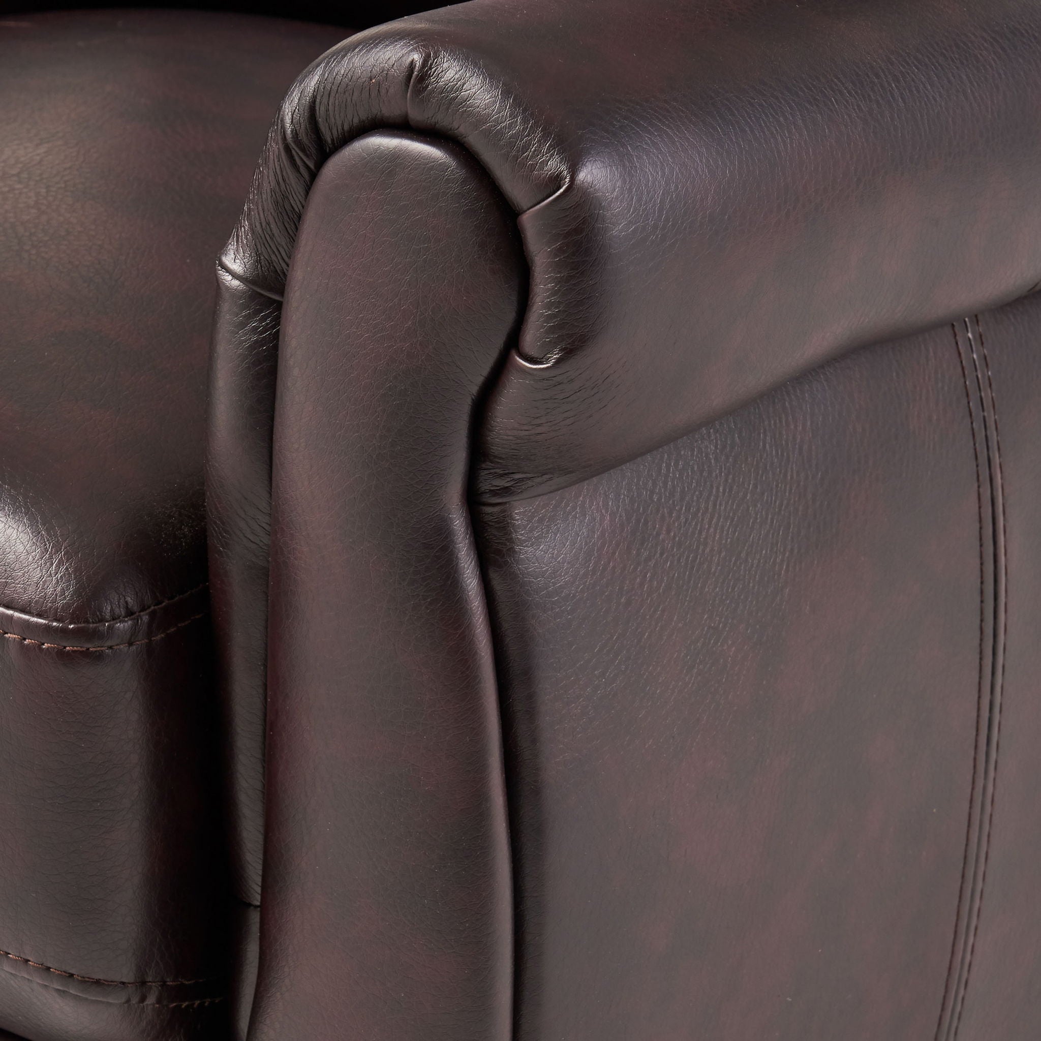Memphis - Standard Recliner Club Chair - Burgundy