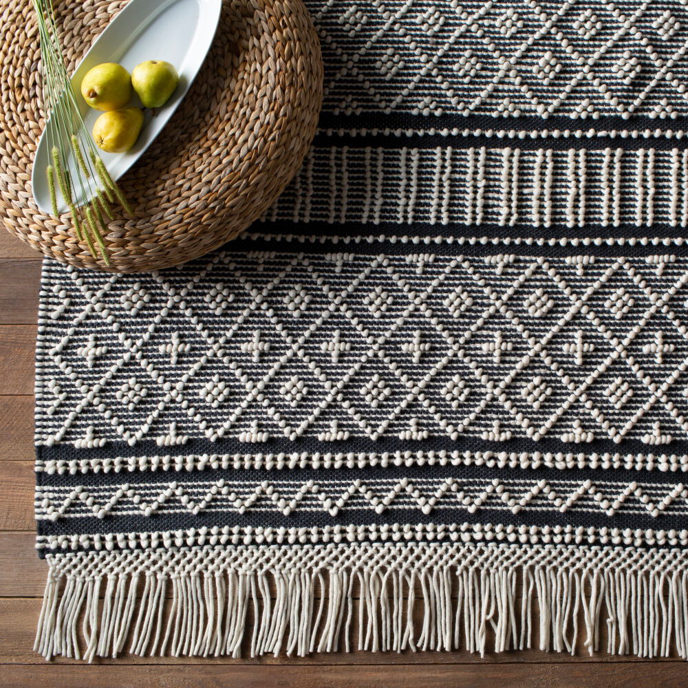 Farmhouse Tassels Handmade Rug