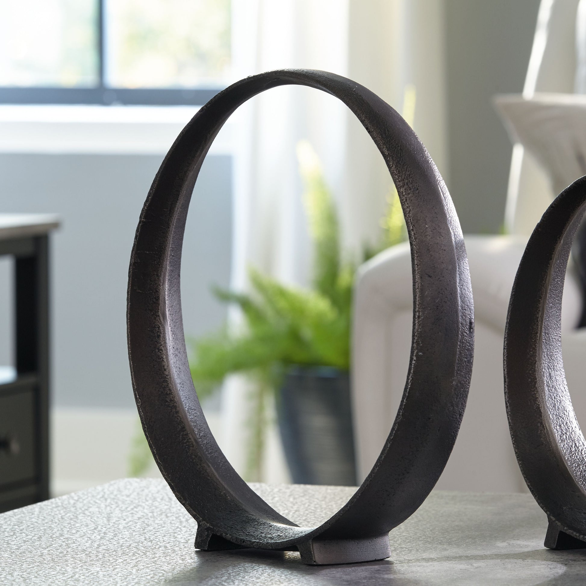 Signature Design by Ashley® Ryandale - Sculpture | Meri Furniture