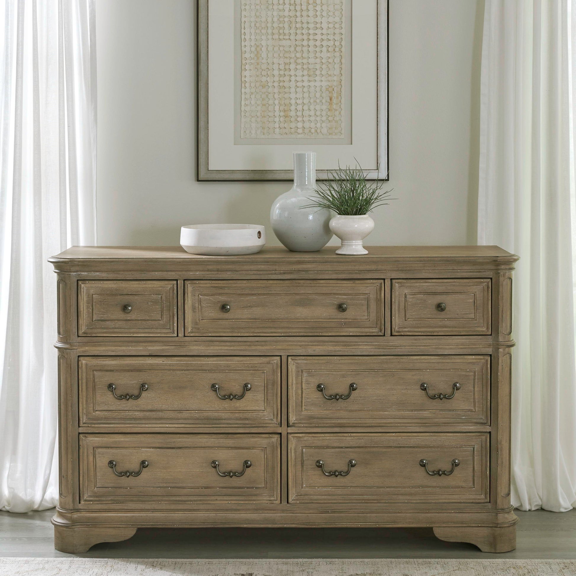Liberty Furniture Magnolia Manor - 7 Drawer Dresser | Meri Furniture
