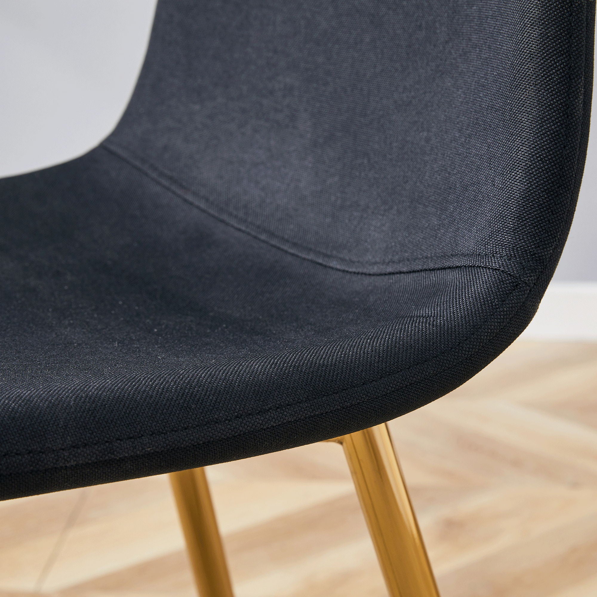 Luxury Simple Chair (Set of 4) Linen Cotton High Resilience Dining Chair With Metal en Legs - Black / Gold