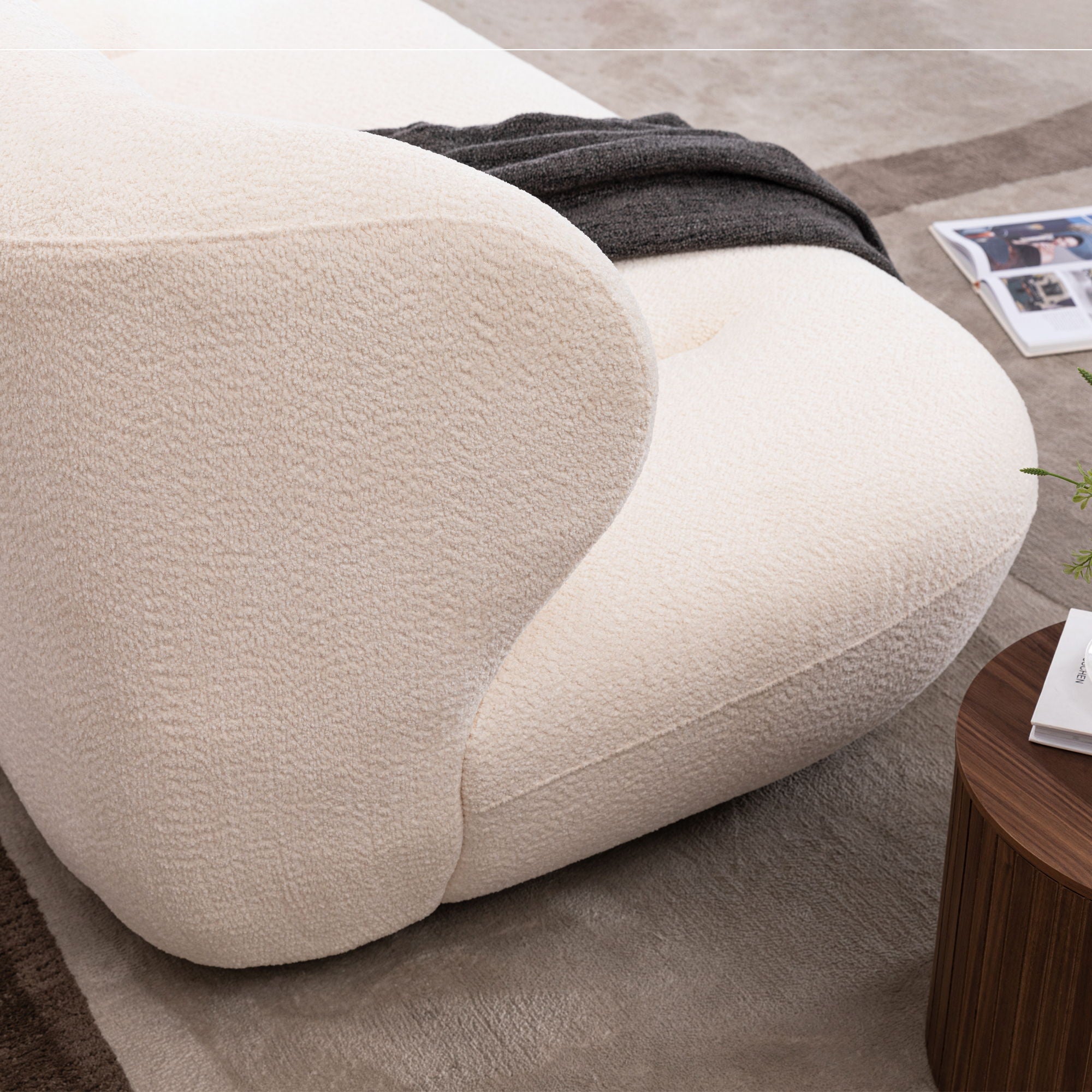 Modern Fashion Yp40116W Circular Curve Design Sofa, 4 Seater For Office & Bedroom - White