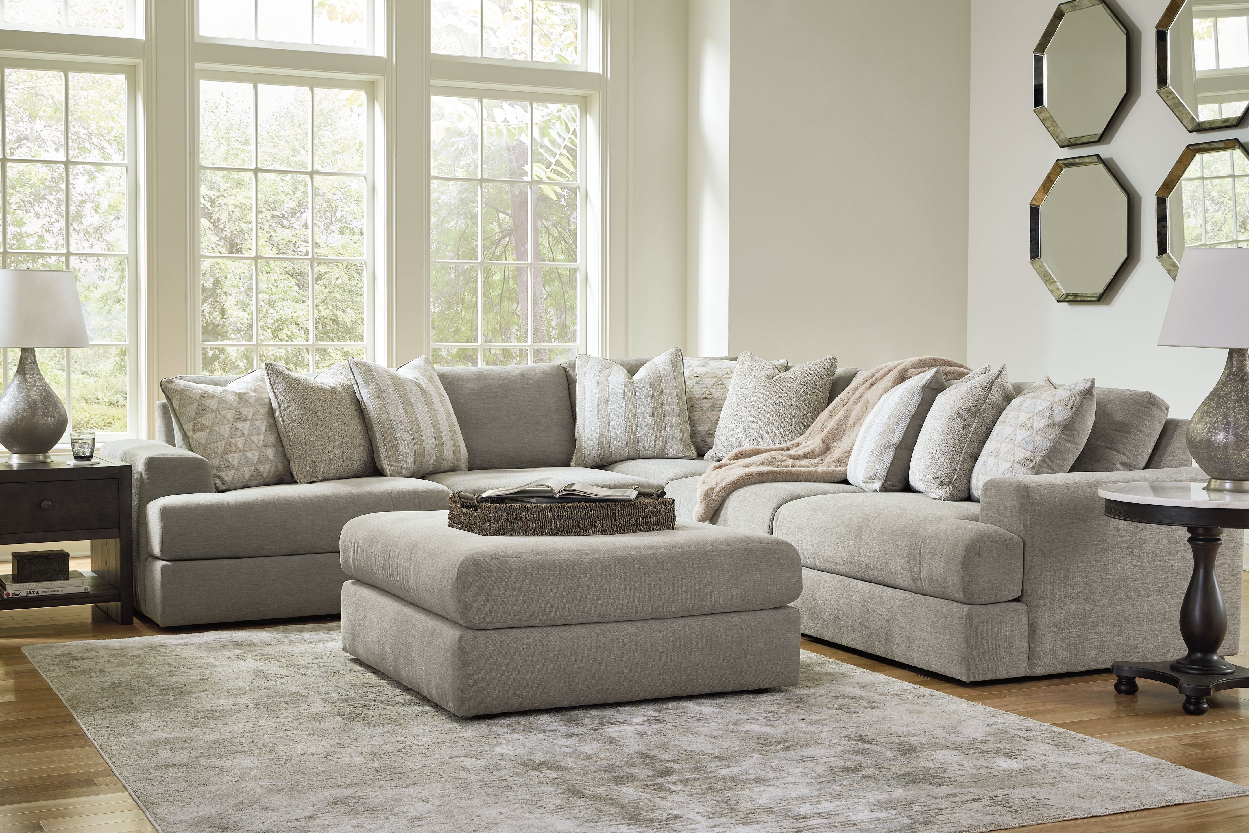 Signature Design by Ashley® Avaliyah - Living Room Set | Meri Furniture