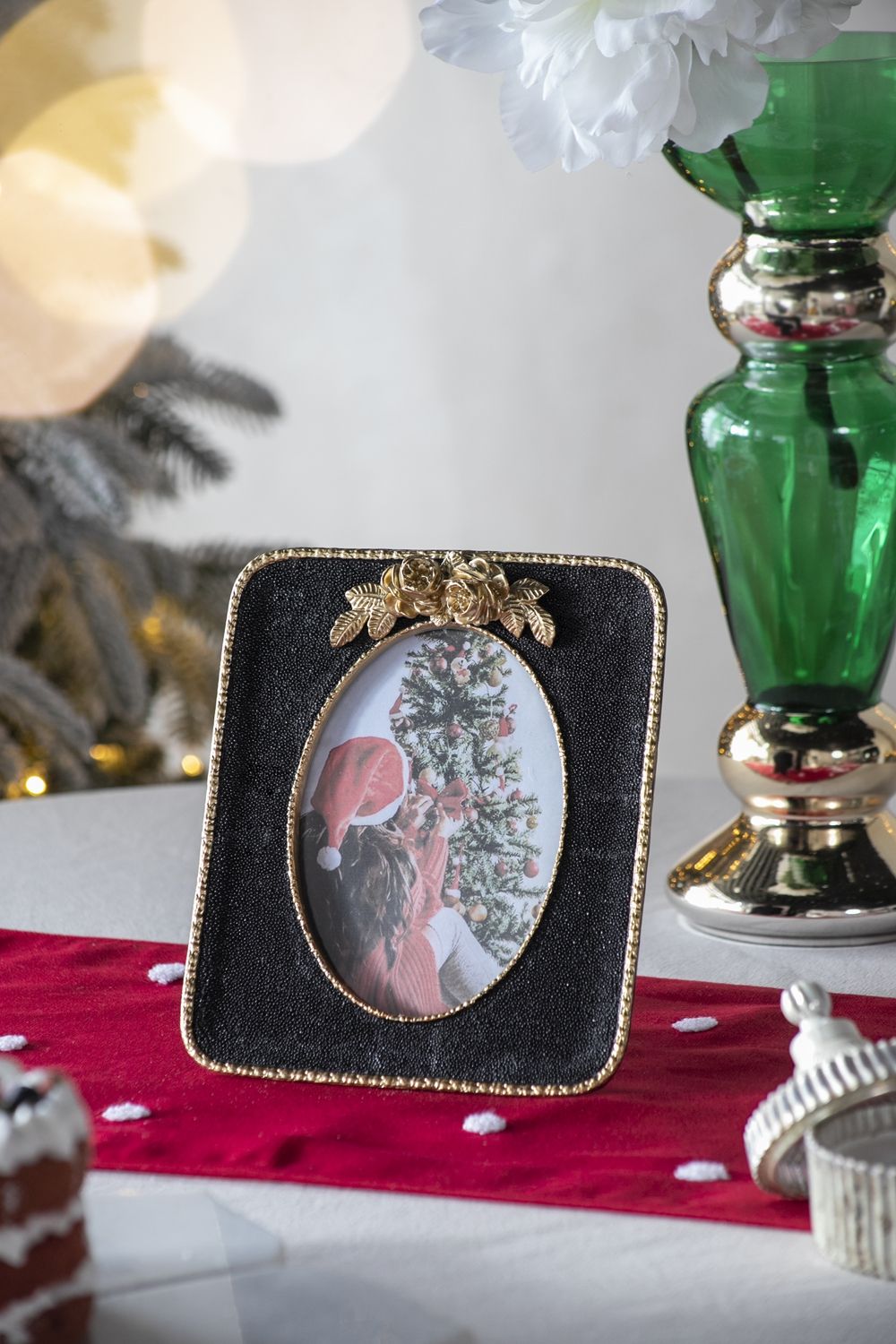 Vintage Photo Frame - Gold / Black