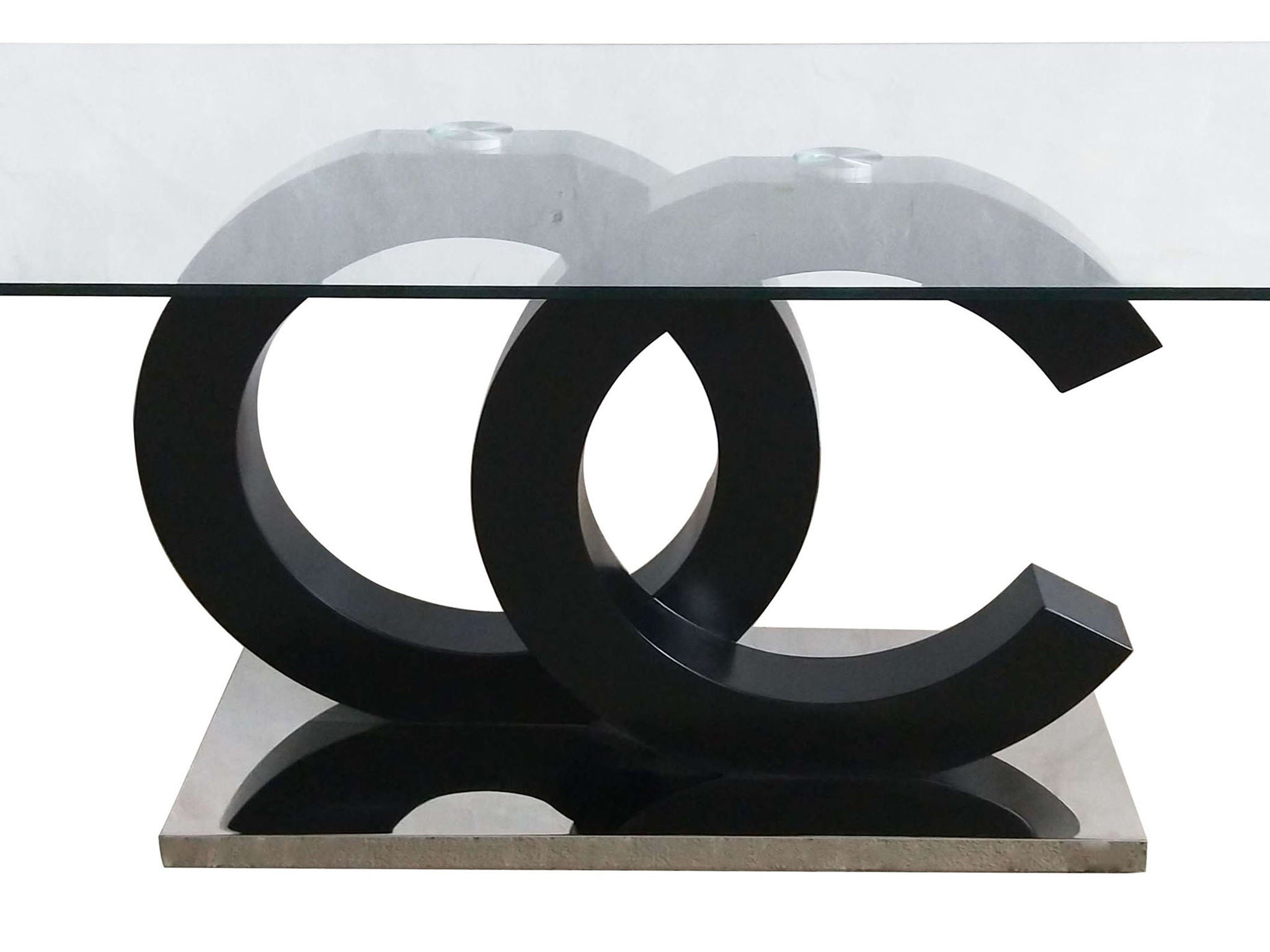 Everest - Stylish Design Table