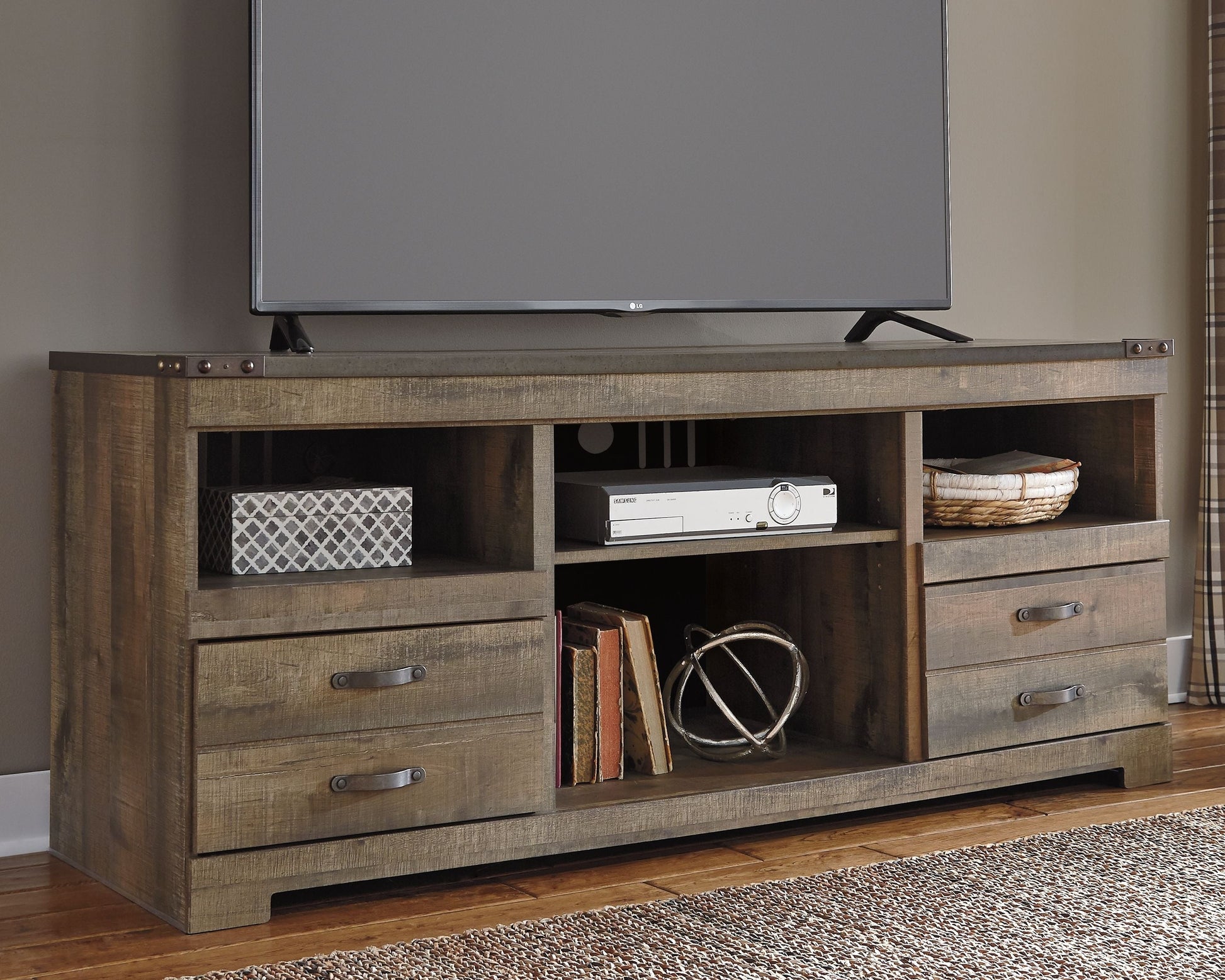 Signature Design by Ashley® Trinell - Entertainment Center | Meri Furniture