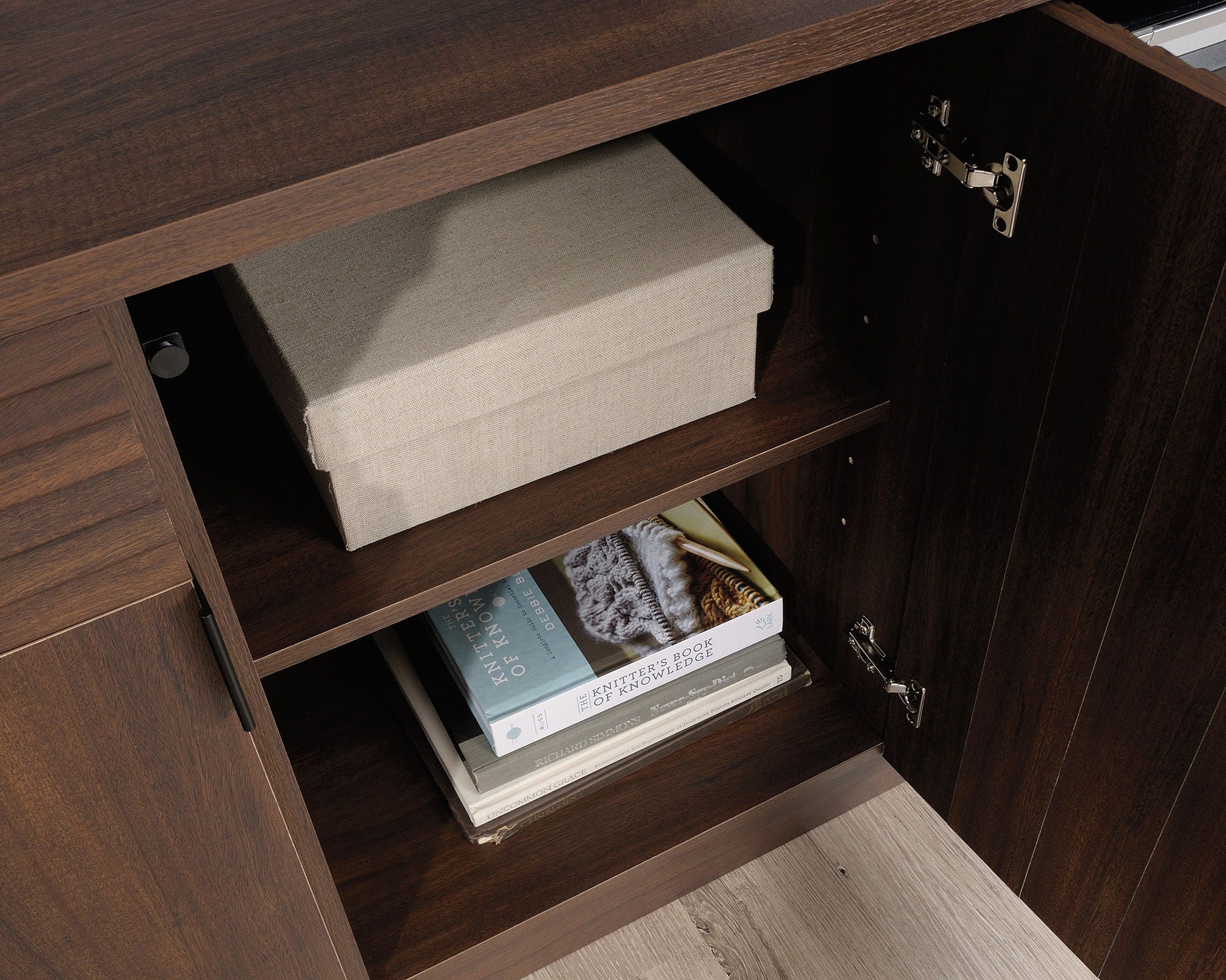 Englewood Large Credenza Spiced Mahogany