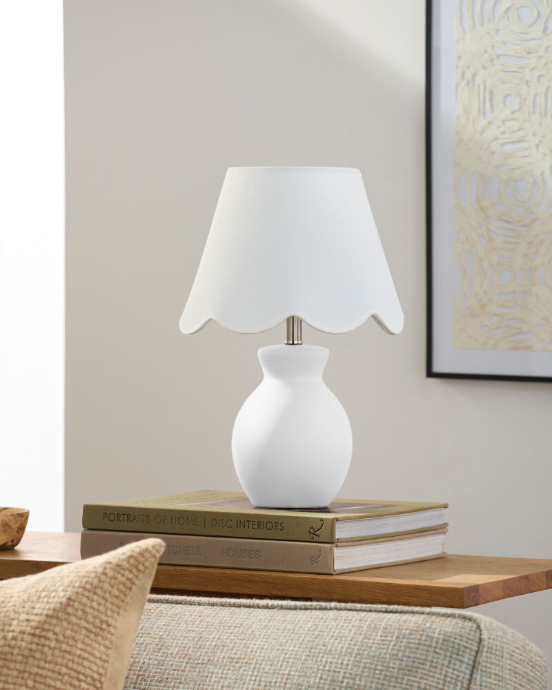 Stella Diminuta Accent Table Lamp