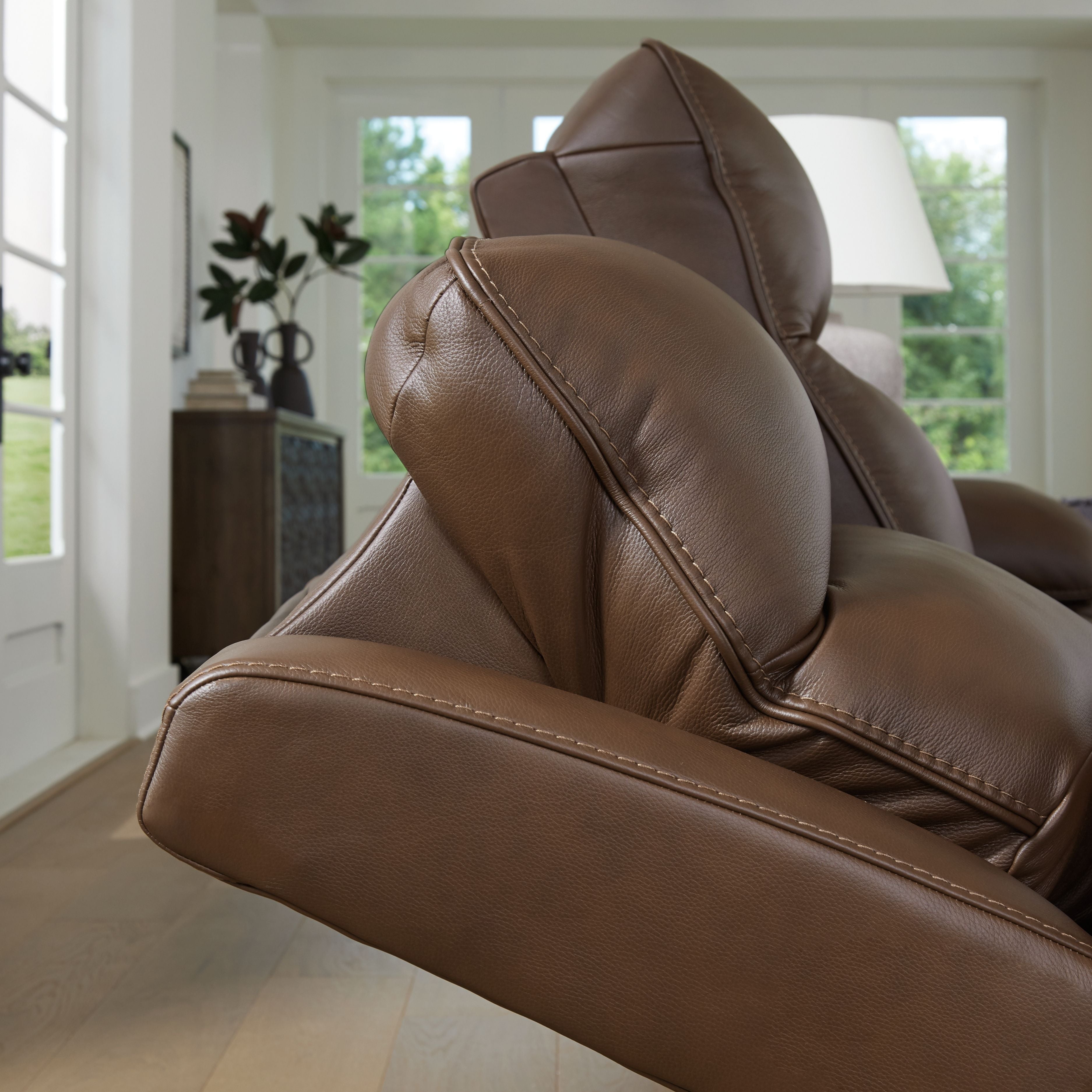 Signature Design by Ashley® Vonryan - Tobacco - Power Reclining Loveseat With Console / Adj Headrest | Meri Furniture