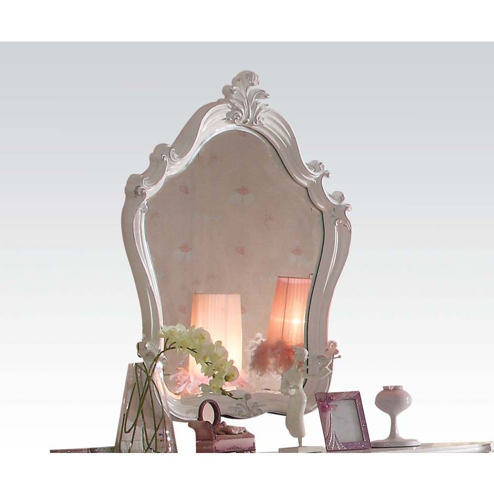 ACME The Versailles mirror gives your bedroom all the grandeur of royal style. This mirror has a substantial silhouette and is adorned with such old-world details, carved medallions, and shaped moldings. This mirror is the perfect addition to any bedroom.