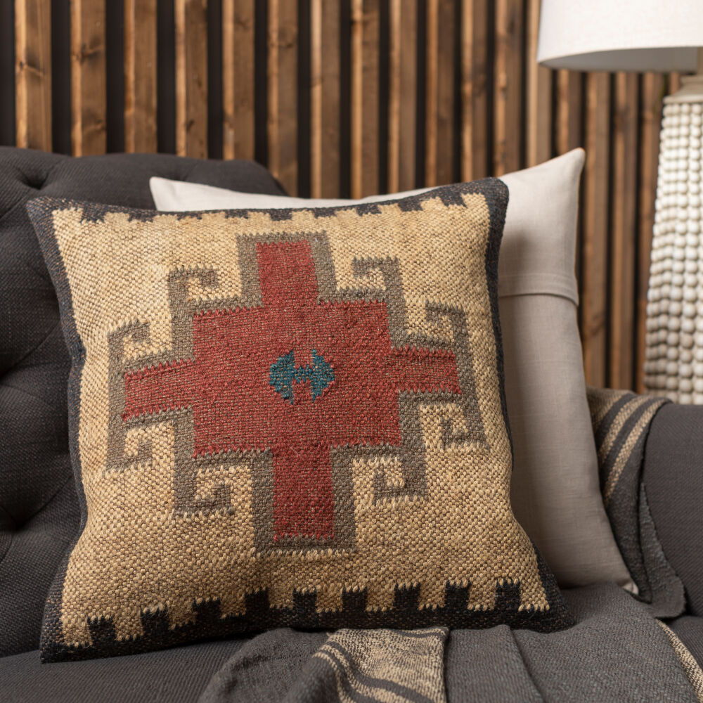 Gada Pillow