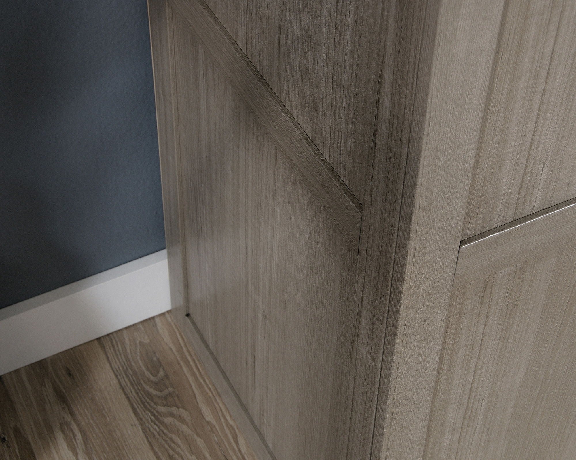 Wardrobe/Storage Cabinet Silver Sycamor