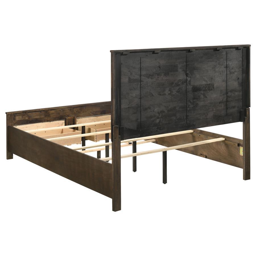 Coaster Fine Furniture Woodmont - Bedroom Set | Meri Furniture