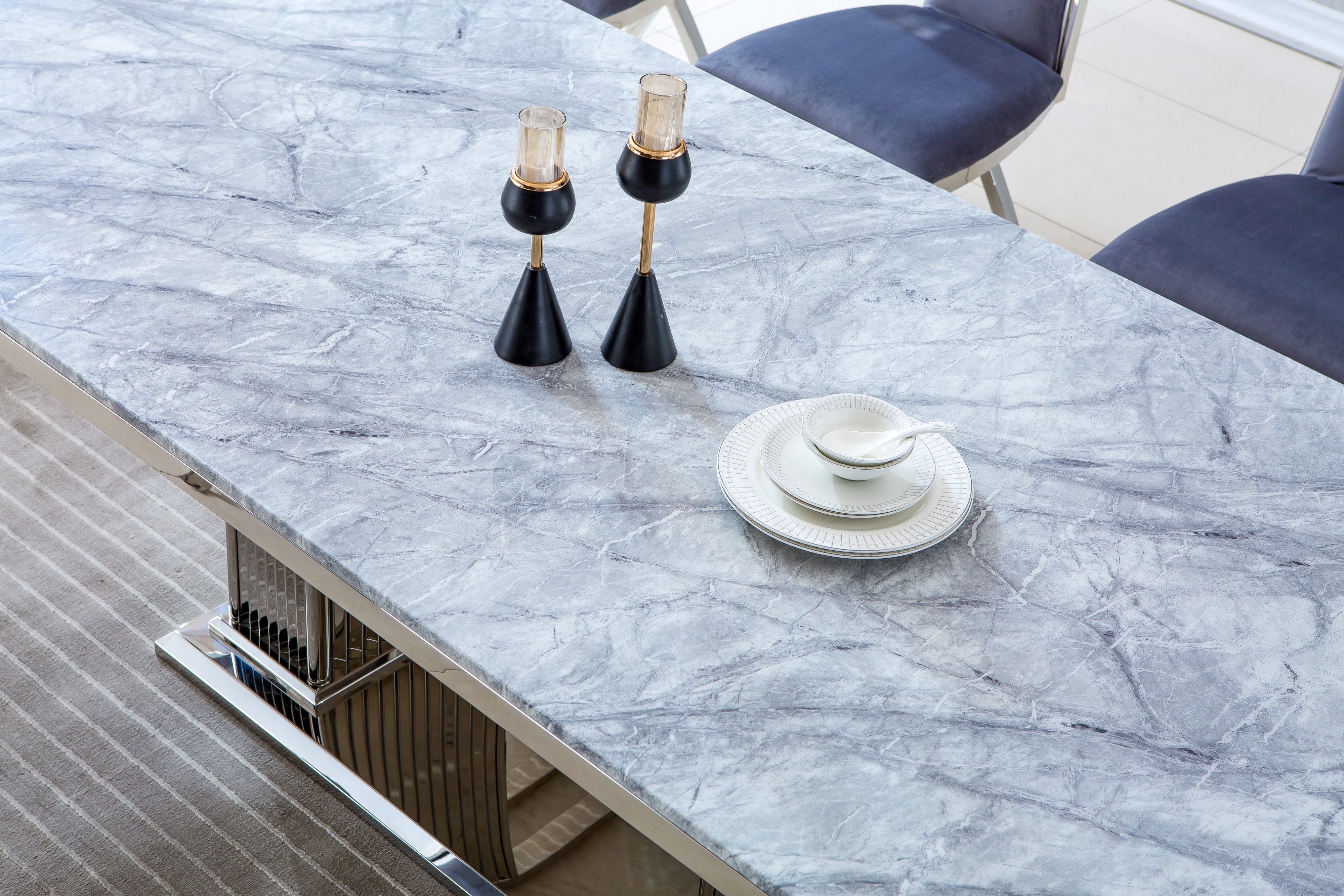 Elegant Rectangular Dining Table