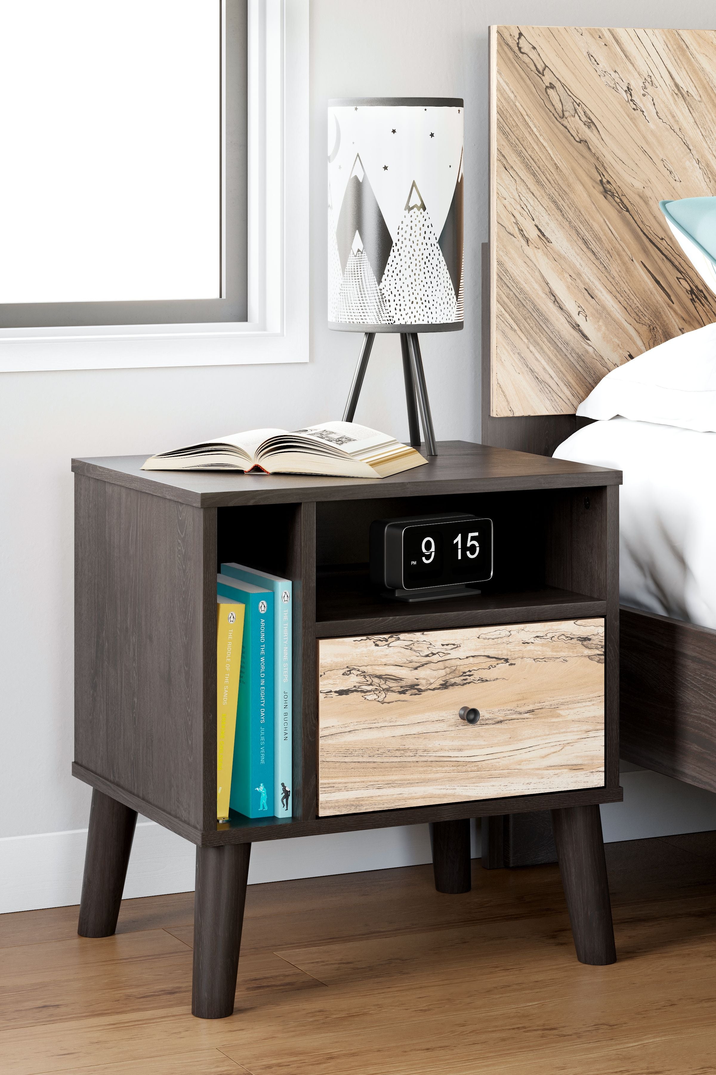 Signature Design by Ashley® Piperton - Night Stand | Meri Furniture