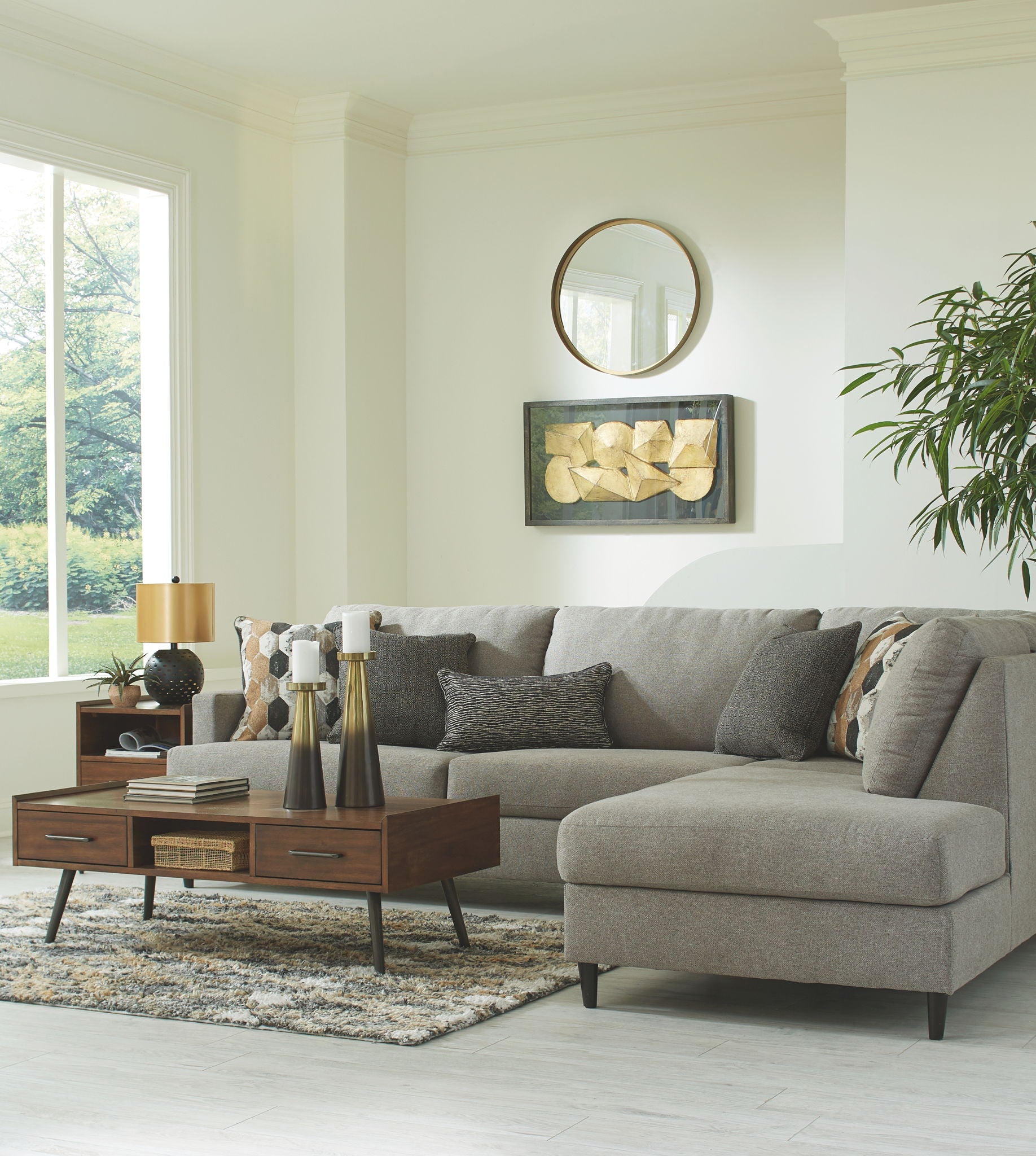 Santasia - Sectional