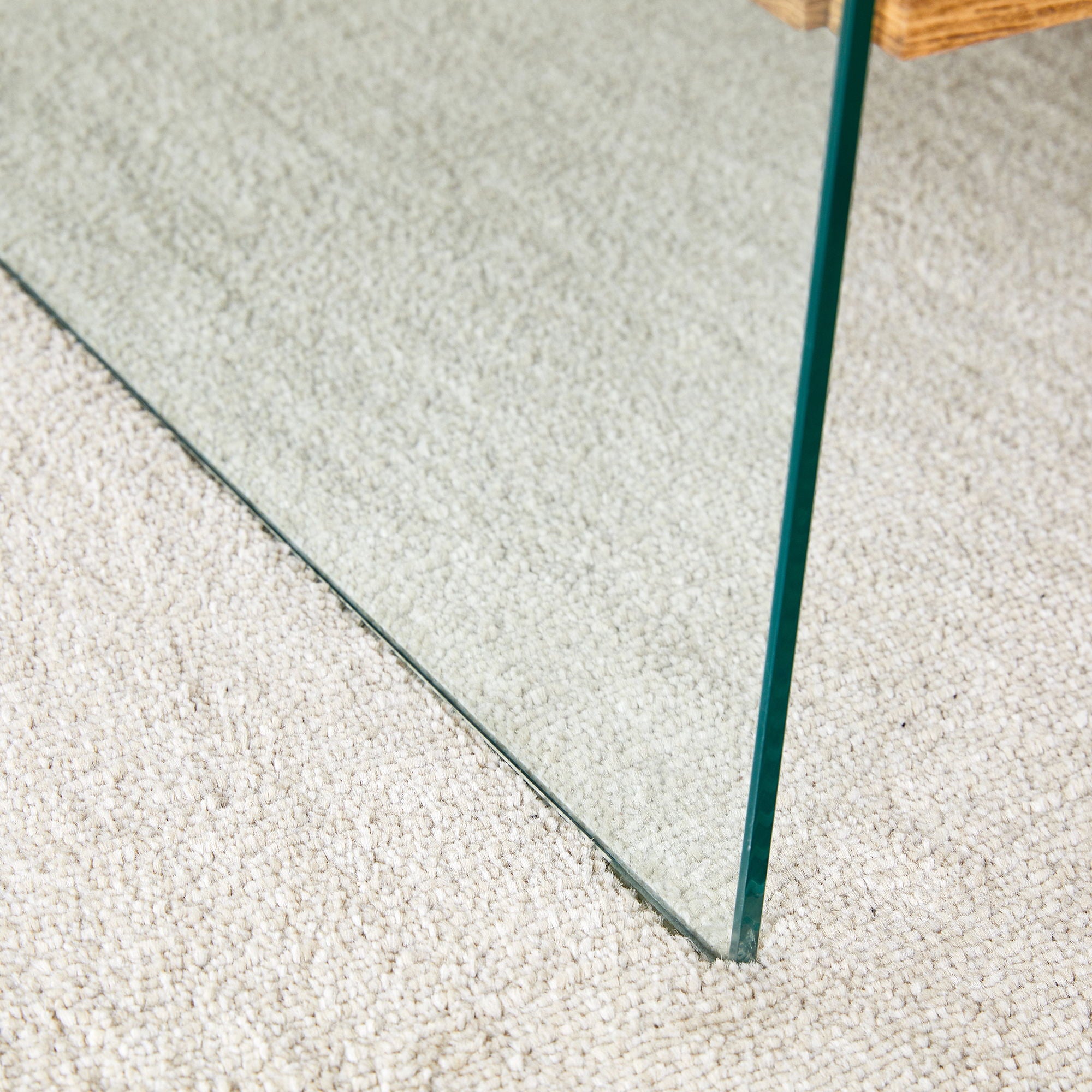 Elegant Coffee Table With Double Drawers And Transparent Glass Sides - Wood