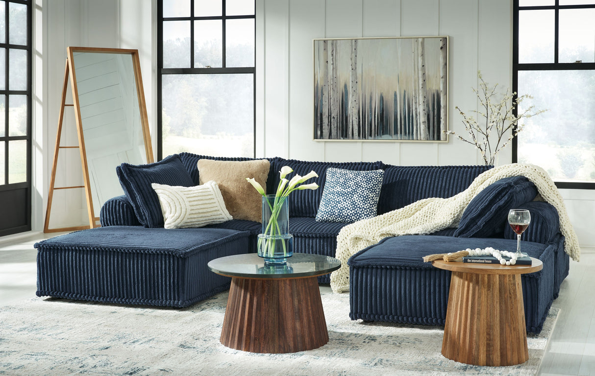 Signature Design by Ashley® Bales - Sectional | Meri Furniture