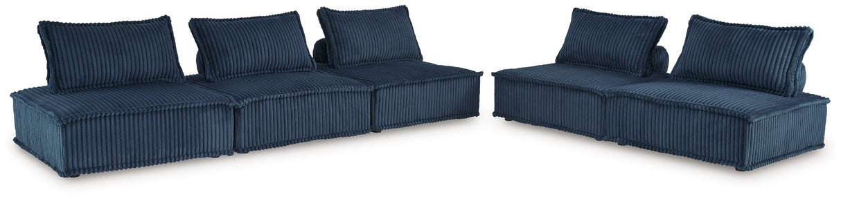 Signature Design by Ashley® Bales - Sectional | Meri Furniture