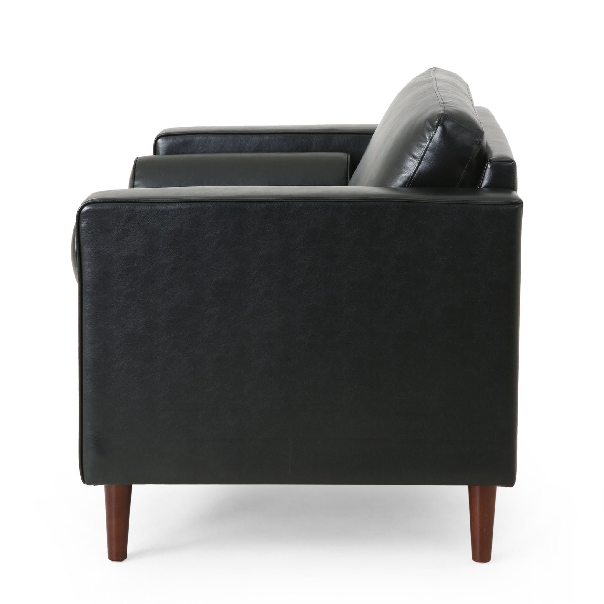 Sophisticated Club Chair With Relaxing Comfor