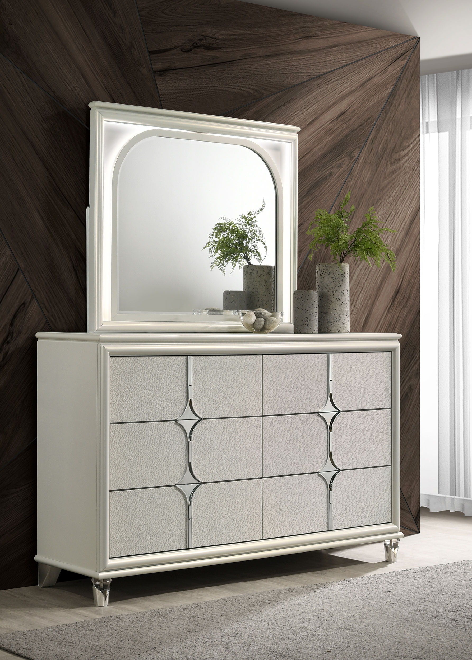 Coaster Fine Furniture Olivia - 6-Drawer Dresser And LED Mirror - Pearl White | Meri Furniture