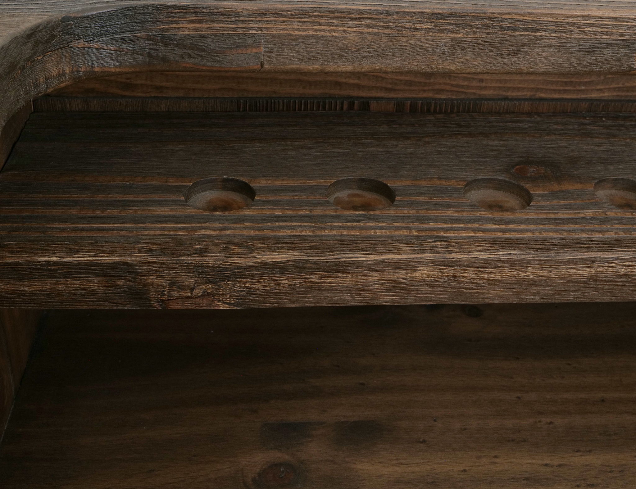 Dutton - Bar - Rookwood Brown