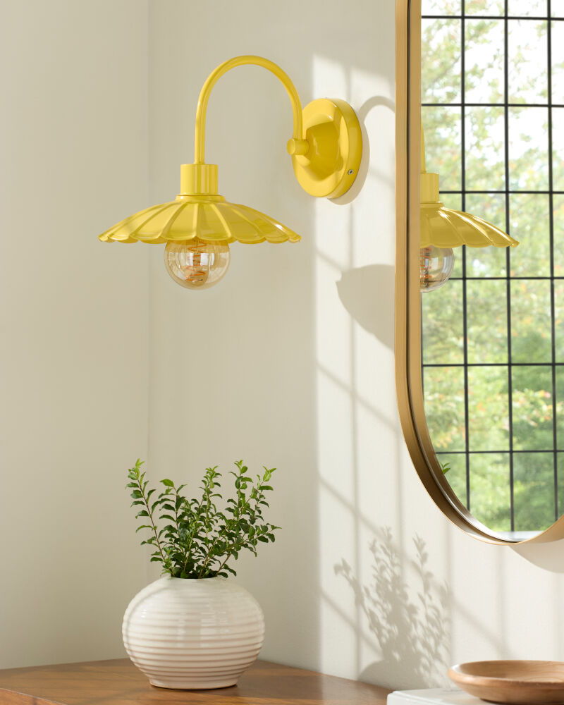 Pavona Wall Sconce