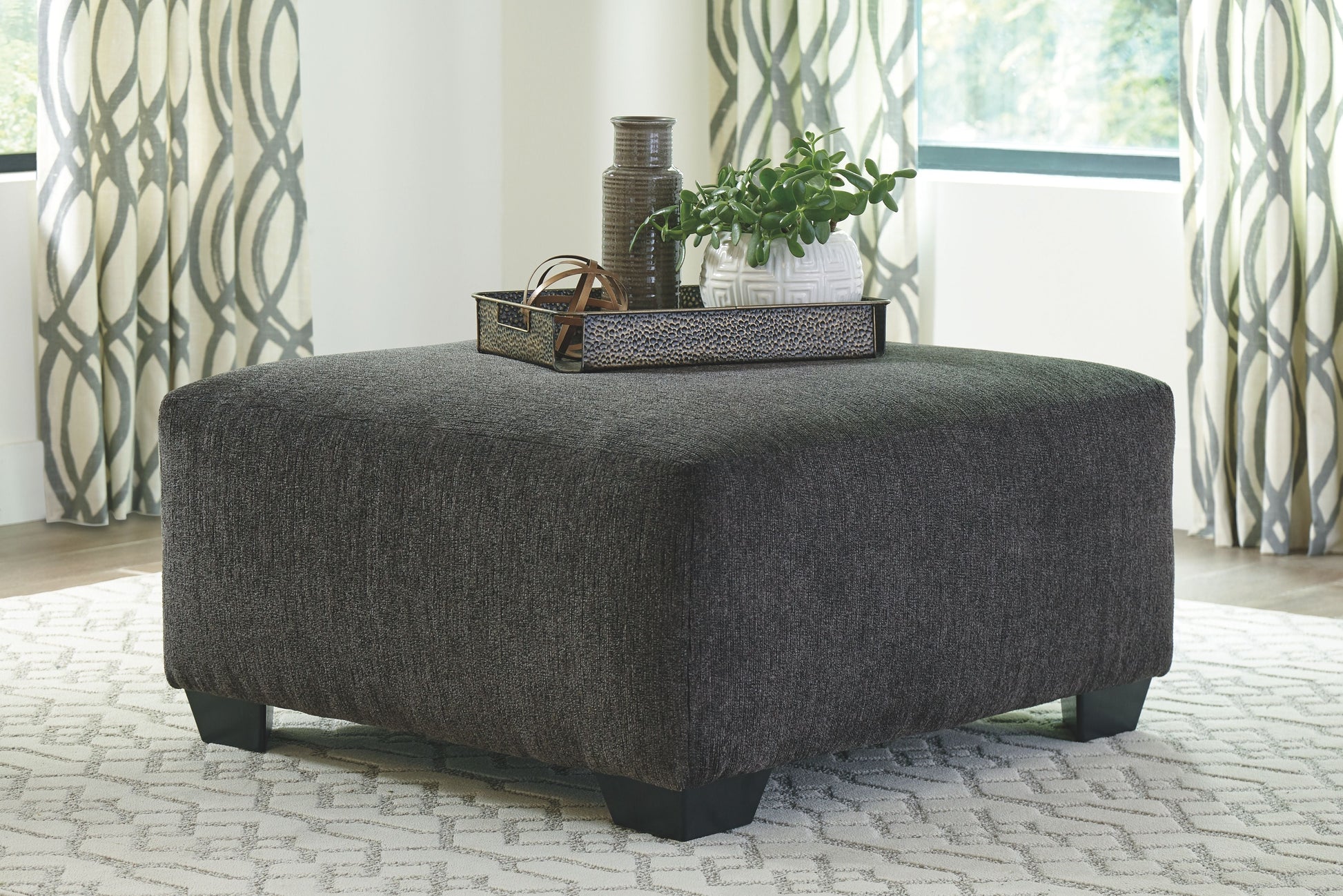 Signature Design by Ashley® Ballinasloe - Sectional Set | Meri Furniture