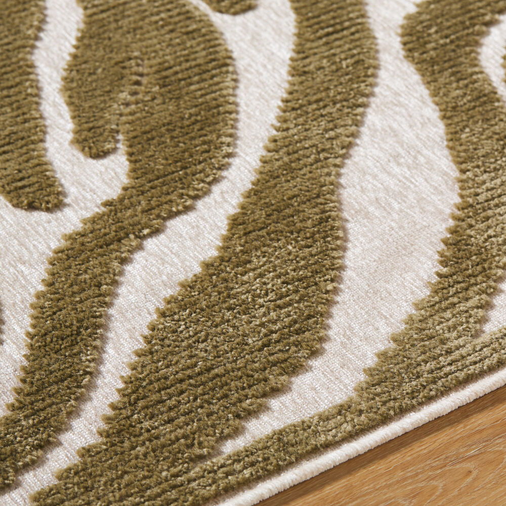 Lyna Machine Woven Rug