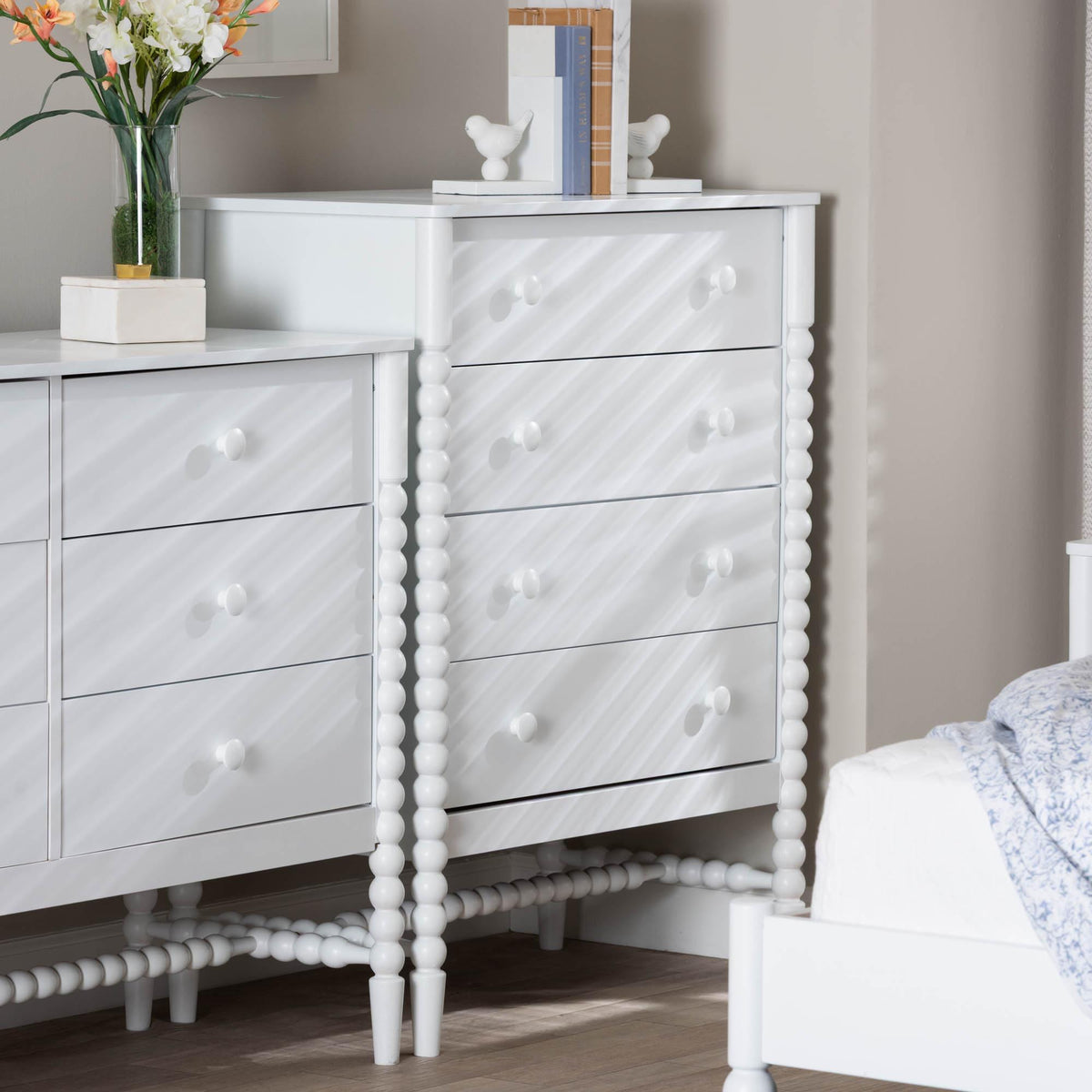 Brantley Spindle Chest - 4-Drawer Vertical Storage Cabinet with Beaded Frame and Elevated Base for Bedroom, White