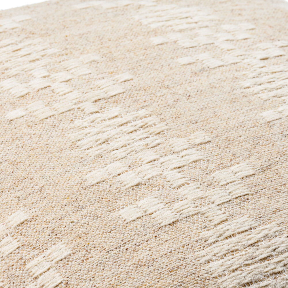 Elara Pillow