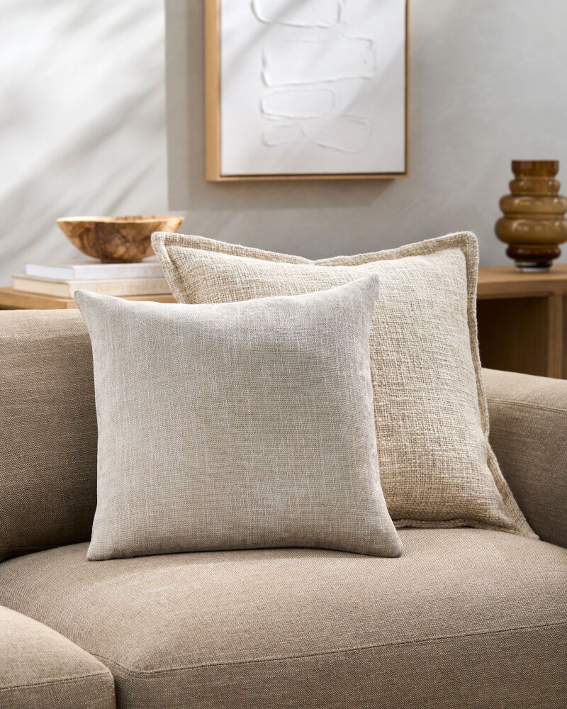 Zunaira Pillow