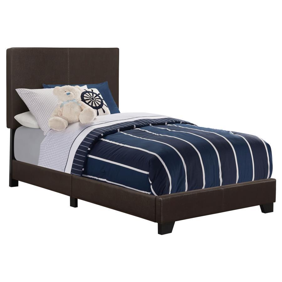 Coaster Fine Furniture Dorian - Upholstered Panel Bed | Meri Furniture