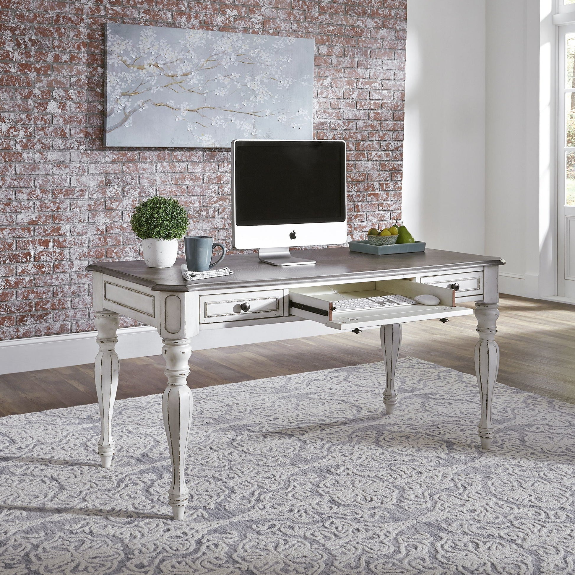 Liberty Furniture Magnolia Manor - 3 Piece Home Office Set (Desk & Hutch) - White | Meri Furniture
