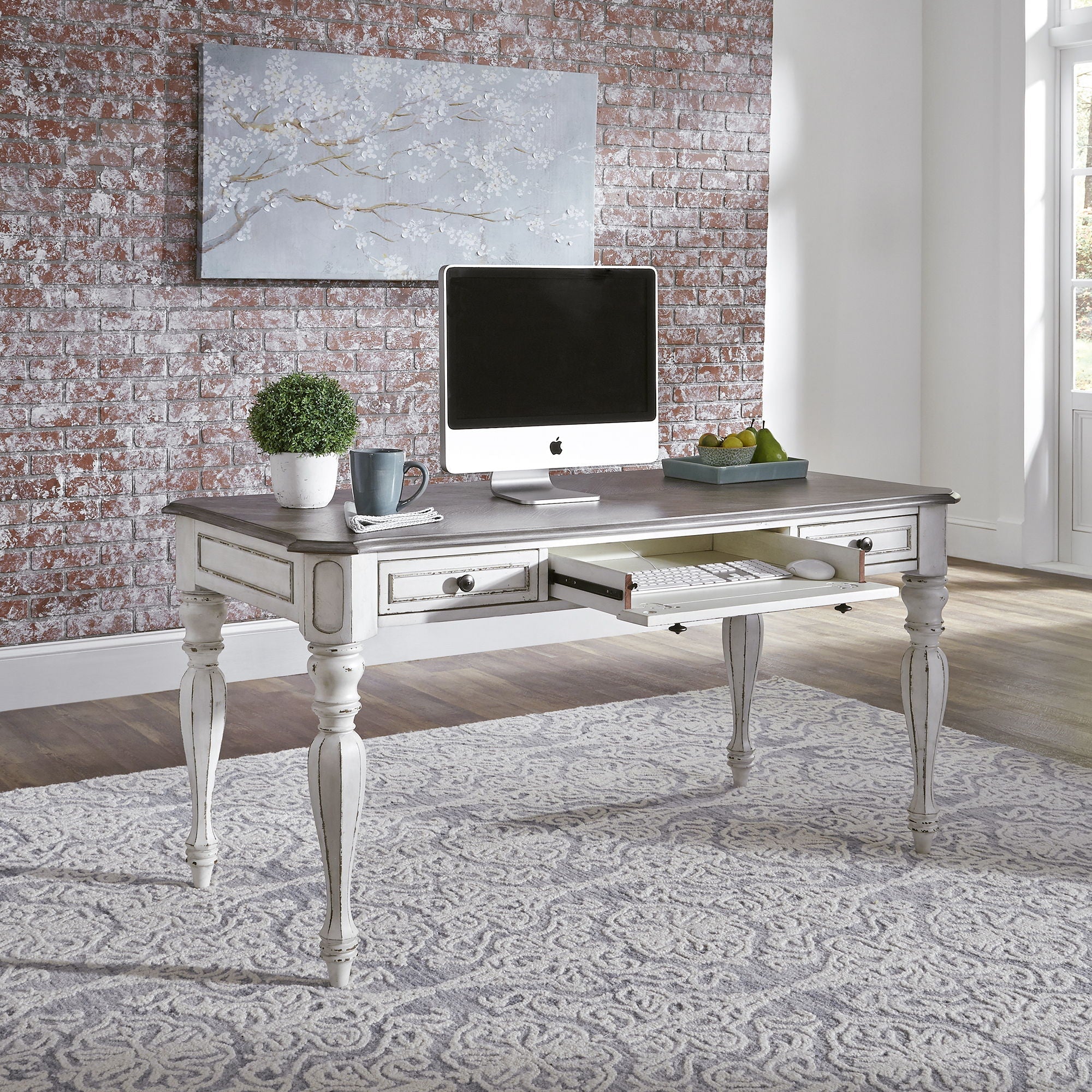 Liberty Furniture Magnolia Manor - 3 Piece Home Office Set (Desk & Hutch) - White | Meri Furniture