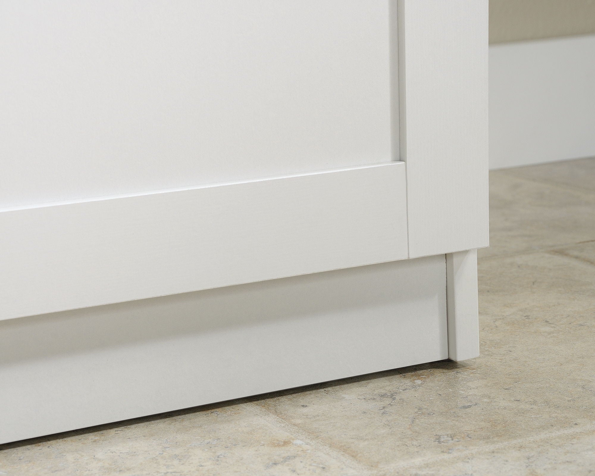 Wardrobe/Storage Cabinet White