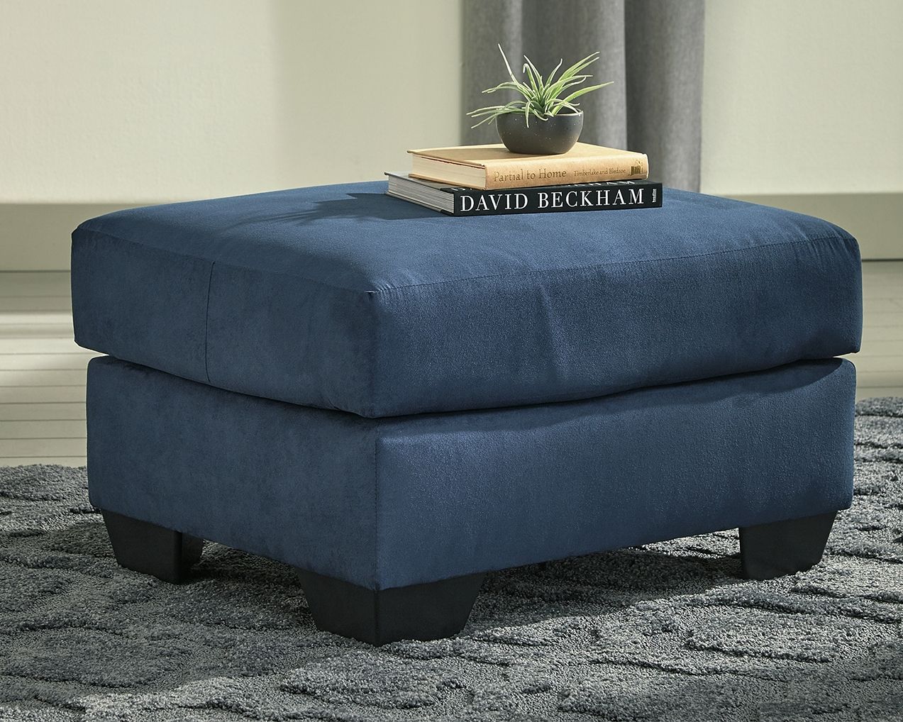 Ashley Furniture Darcy - Ottoman | Meri Furniture