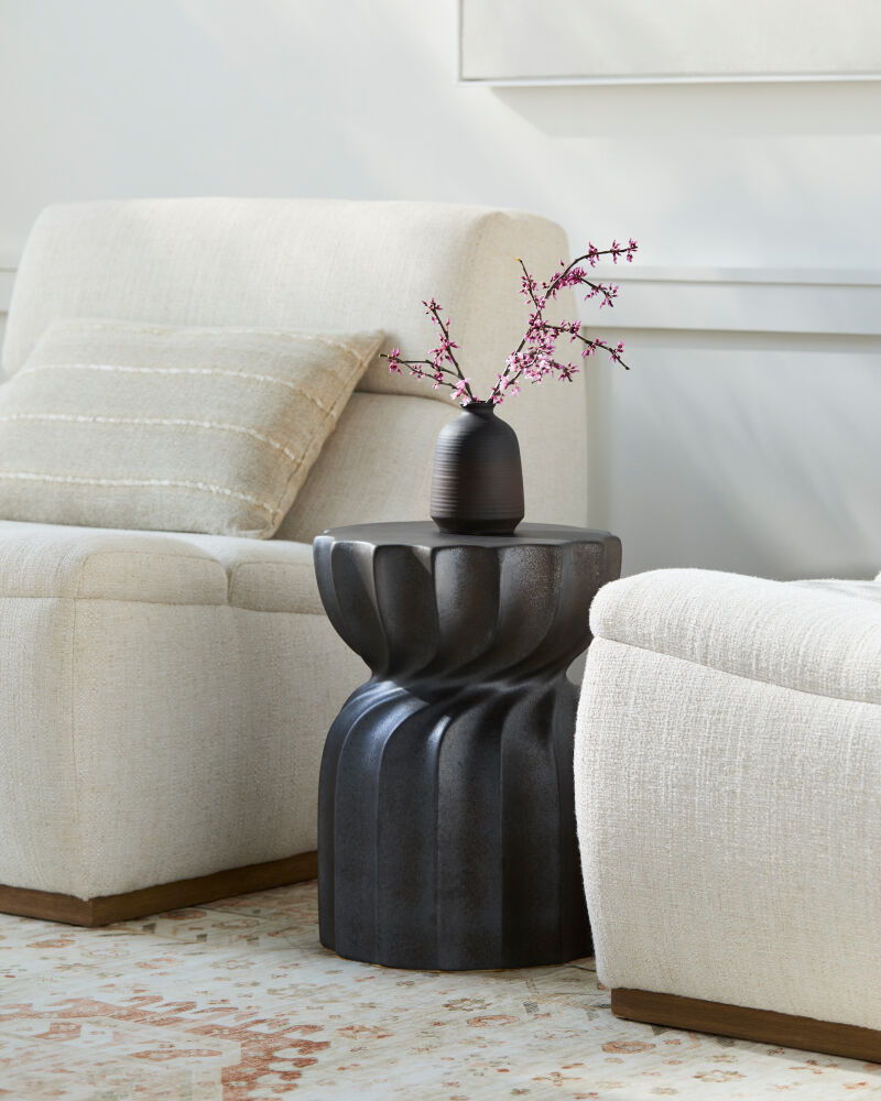 Alexia Garden Stool