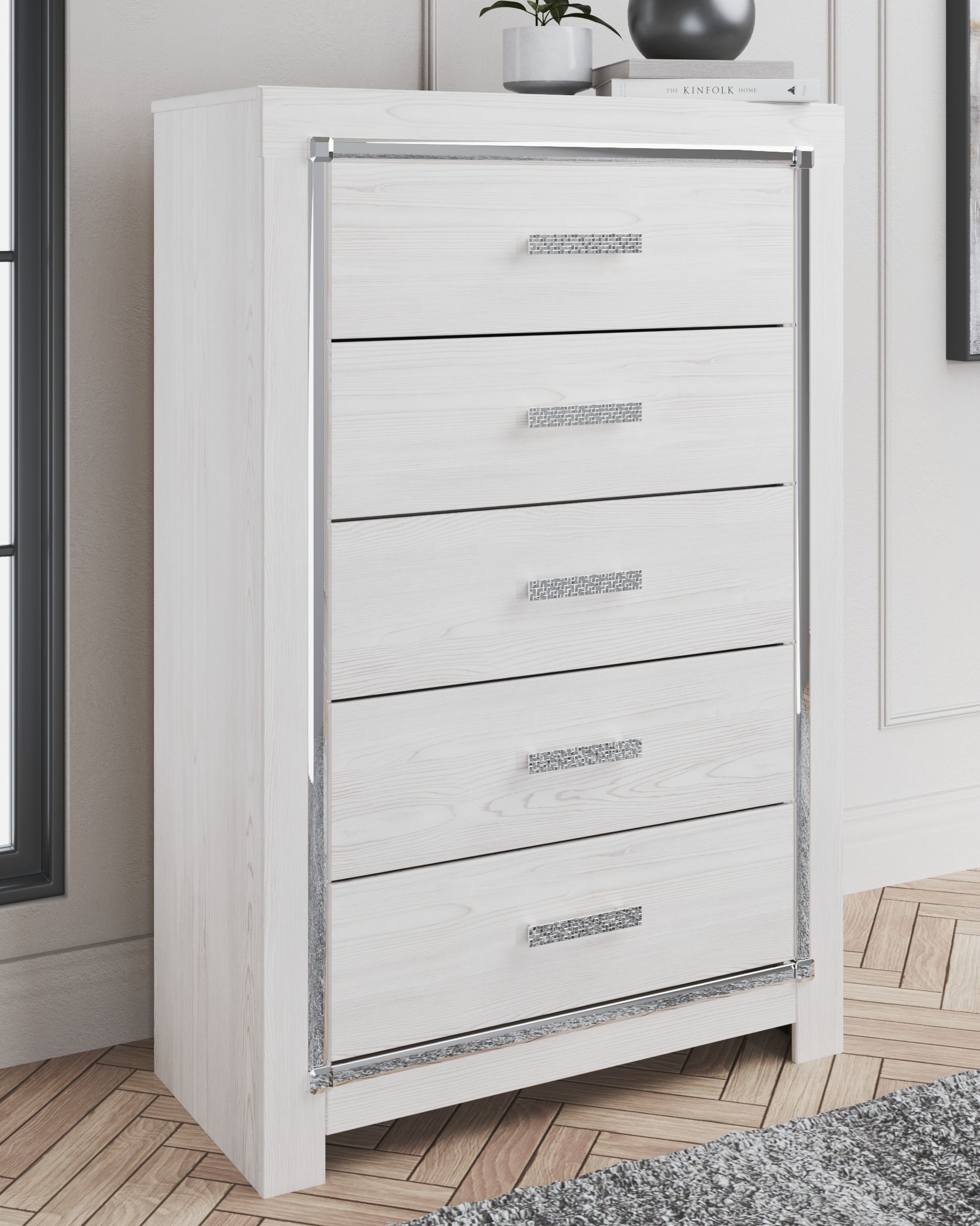Ashley Furniture Altyra - White - Five Drawer Chest | Meri Furniture