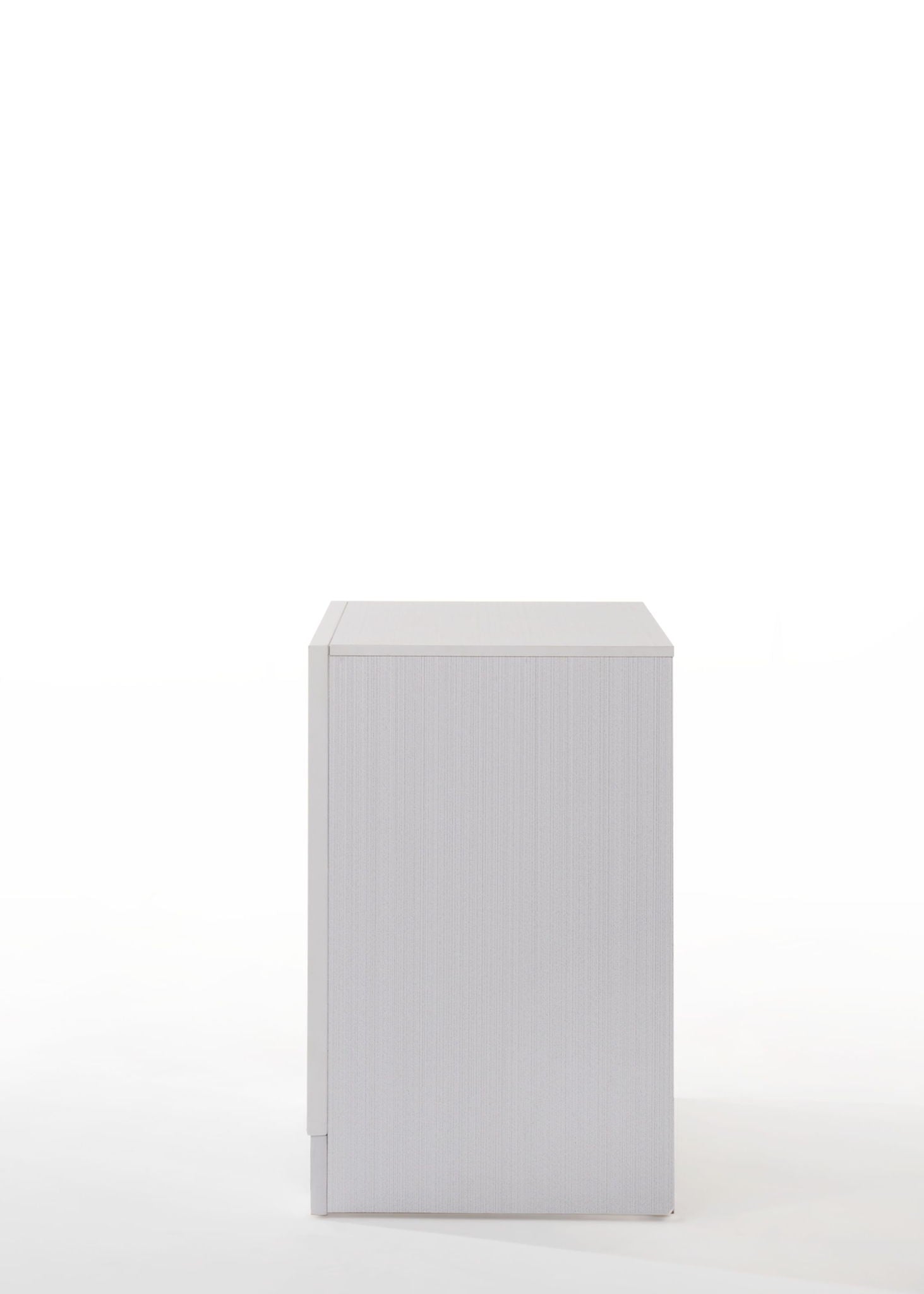 Naima - Chic Design Nightstand