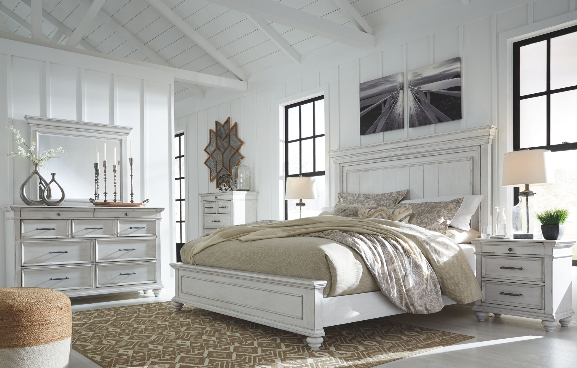 Ashley Furniture Kanwyn - Dresser, Mirror | Meri Furniture