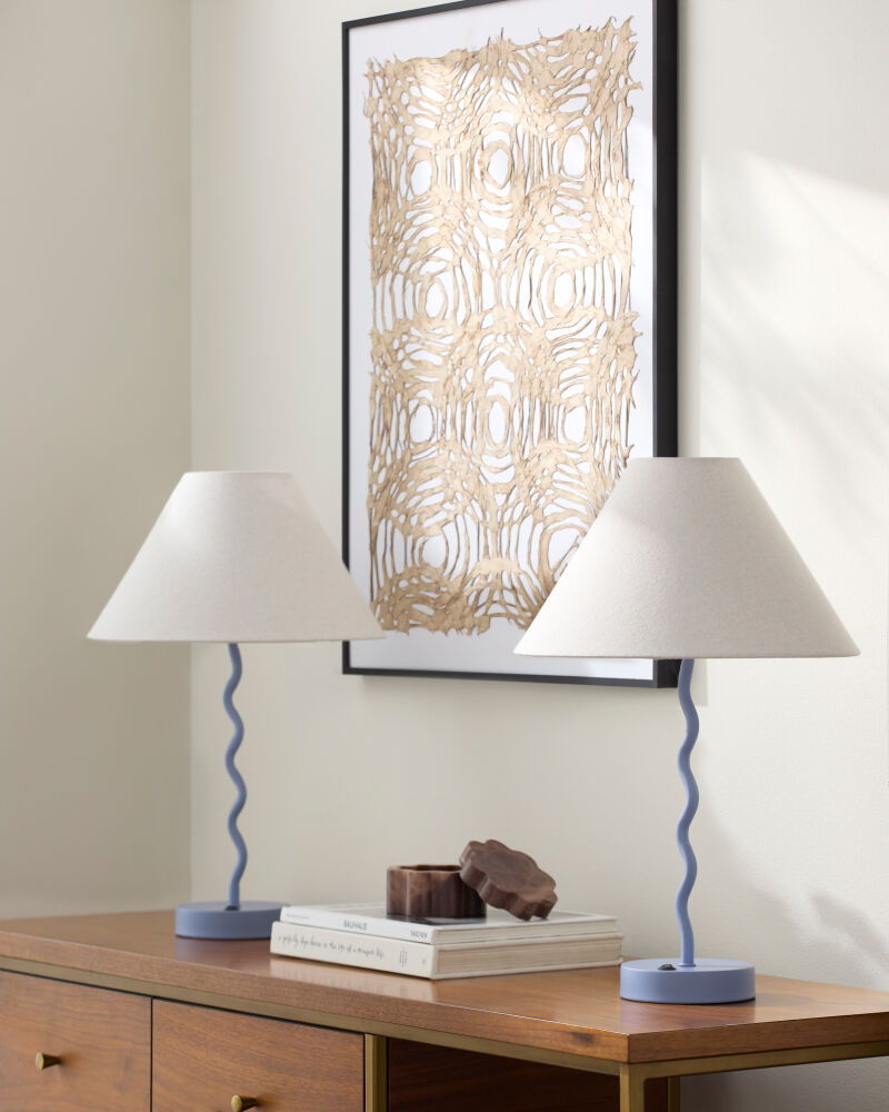 Begonia Accent Table Lamp