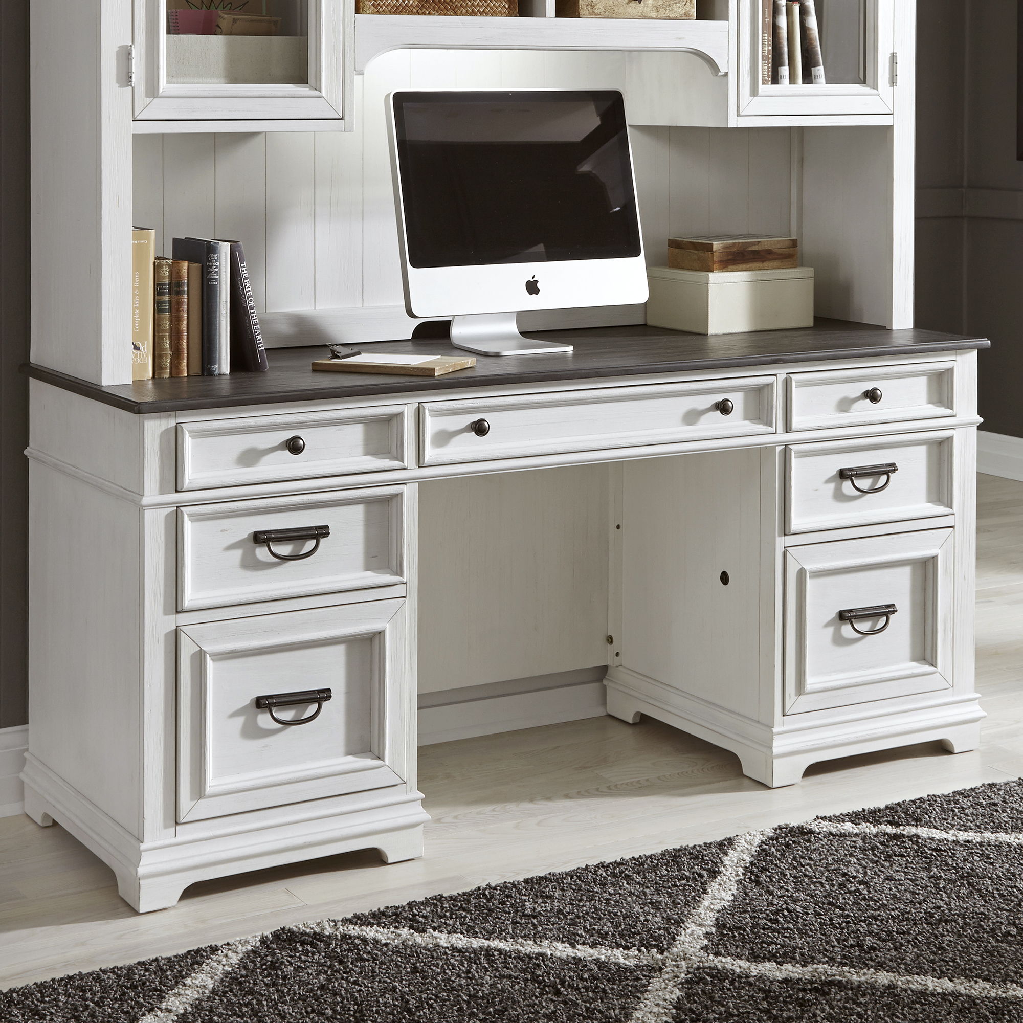 Liberty Furniture Allyson Park - Credenza - White | Meri Furniture