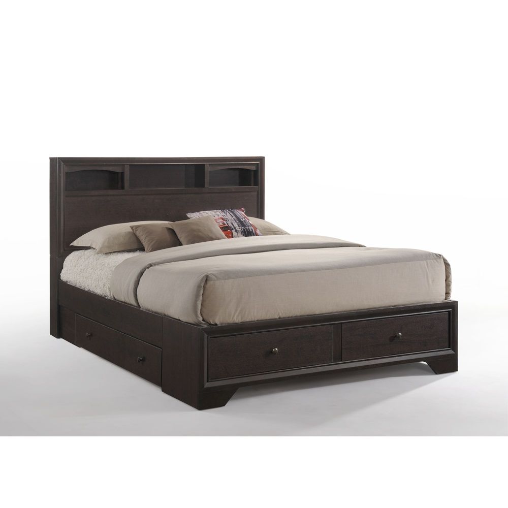ACME The Madison II bedroom collection features spacious storage. Clean lines and modern style are perfectly matched together, offering a sense of technology to new generation. | Meri Furniture